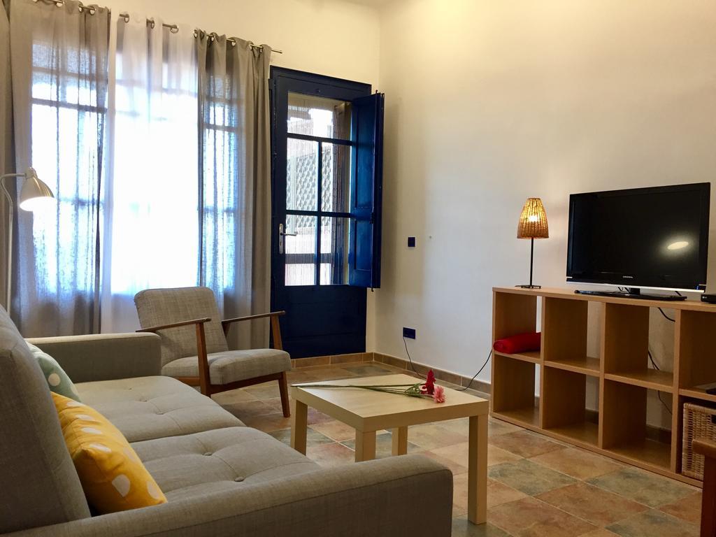 Апартаменты Apartament Can Callis Кастельон-де-Ампуриас Экстерьер фото