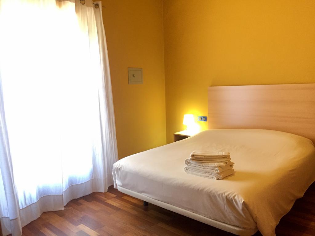Апартаменты Apartament Can Callis Кастельон-де-Ампуриас Экстерьер фото